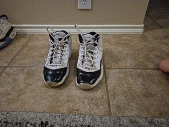 Nike Jordan B'Loyal White Court Purple