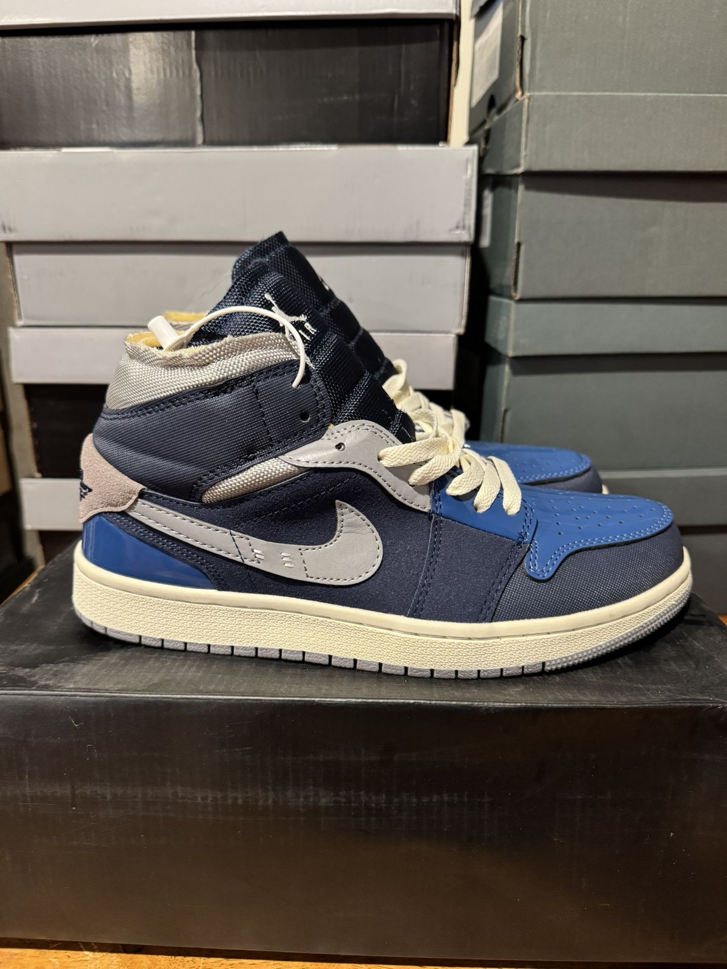 Nike Sneakers High Top Blue Gray Men Size 9