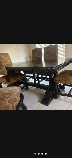 Dining Table 6 Chairs