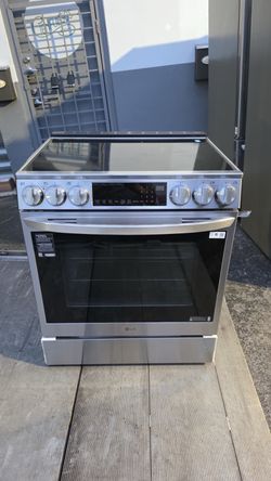 LG Electric Range – Stainless Steel, Glass Cooktop