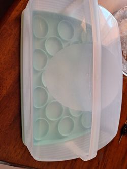 Cupcake holder