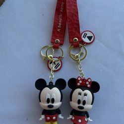 Mickey And Minnie Keychain Bundle 2pcs
