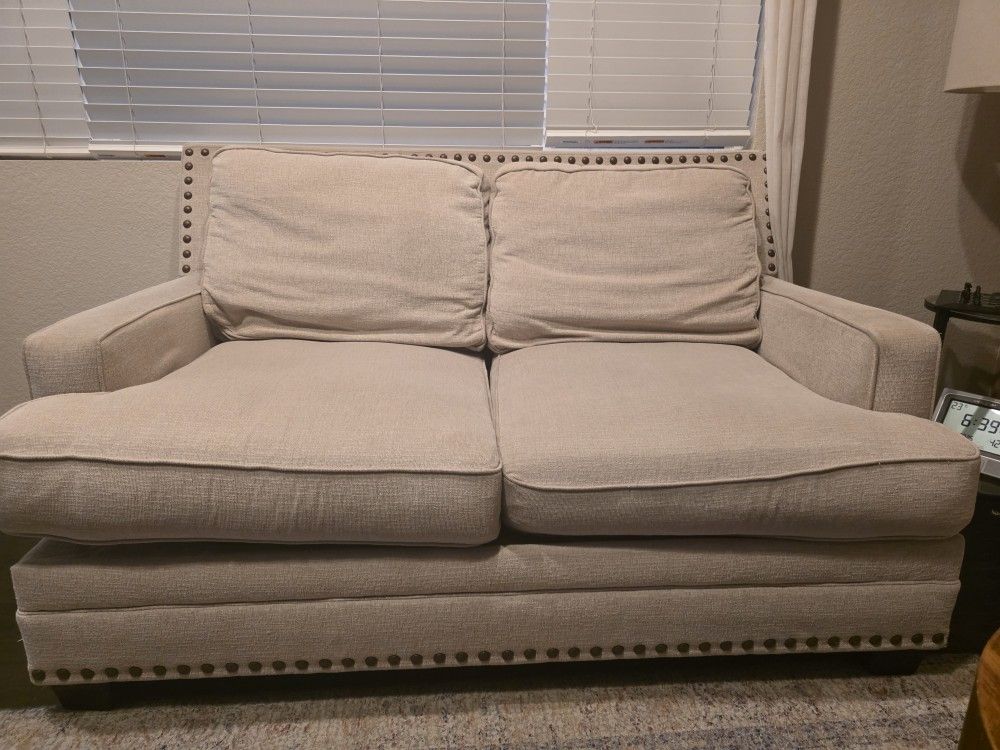Ashley Love Seat/couch