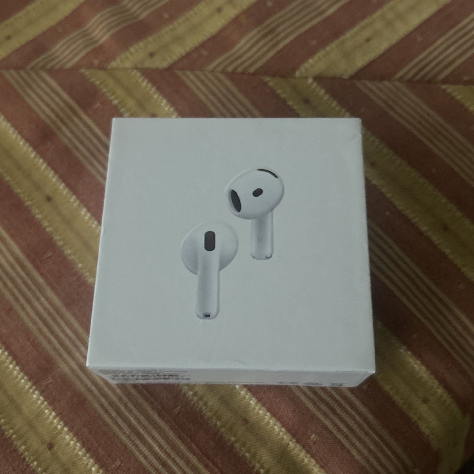 AirPods