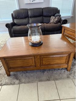 Thomasville Oak 3 piece coffee and end table set