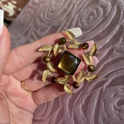 VINTAGE Tigers Eye Brooch