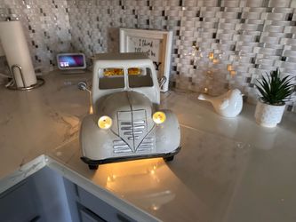 Vintage Metal Truck Decorative Light
