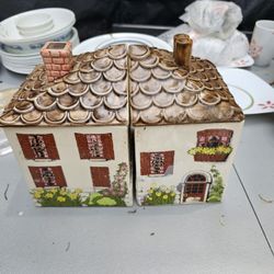 Vintage Cottage in sun 1980 ceramic flour and sugar canisters or cookie jars. 