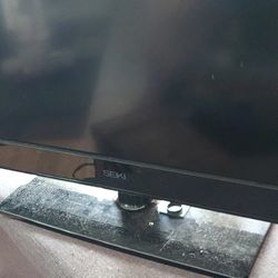 32" TV
