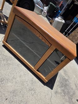 Small TV Entertainment Stand
