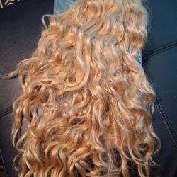 Long Blonde Curly Hair Wig