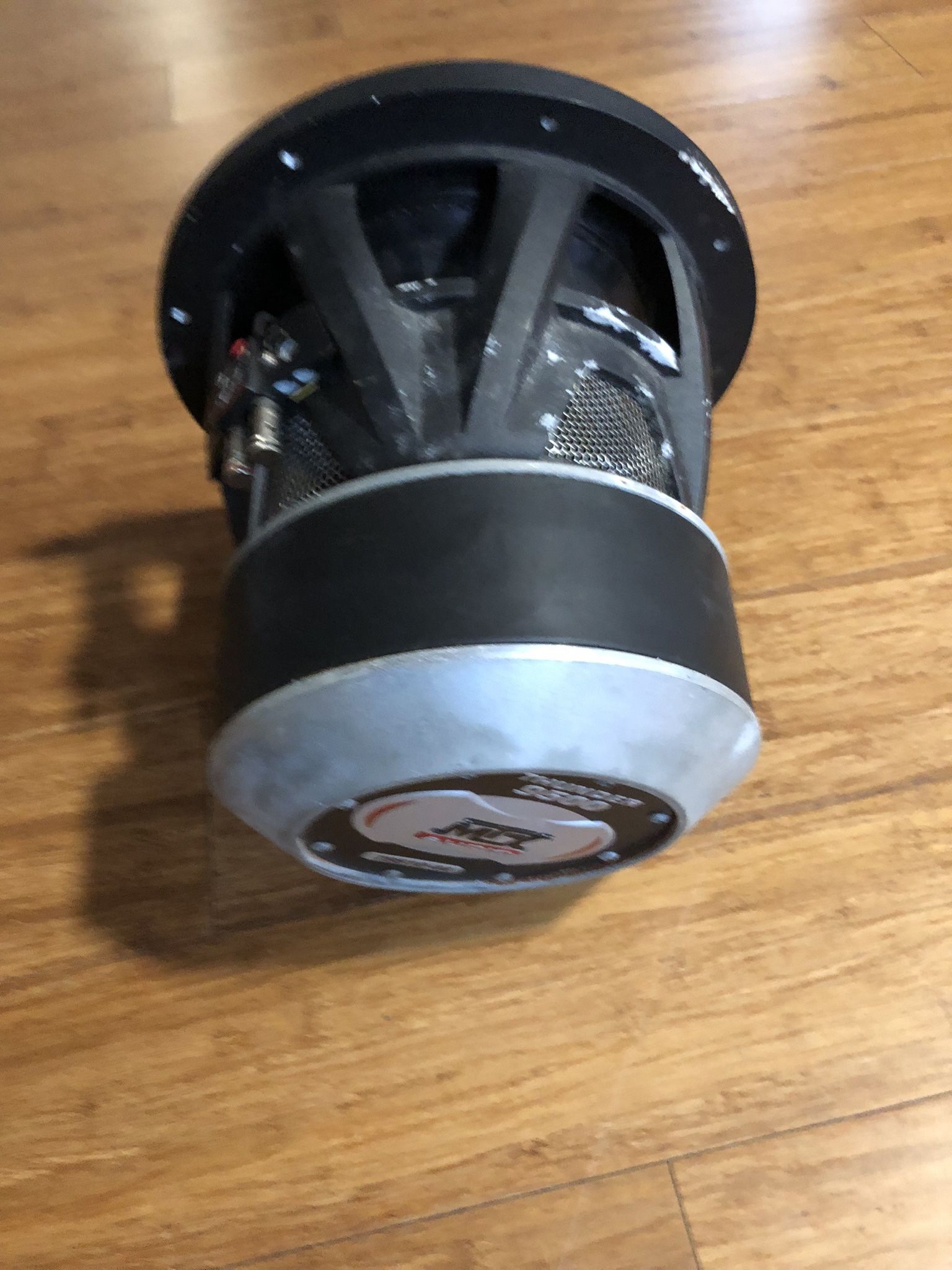 MTX Audio 9500. 10 Inches