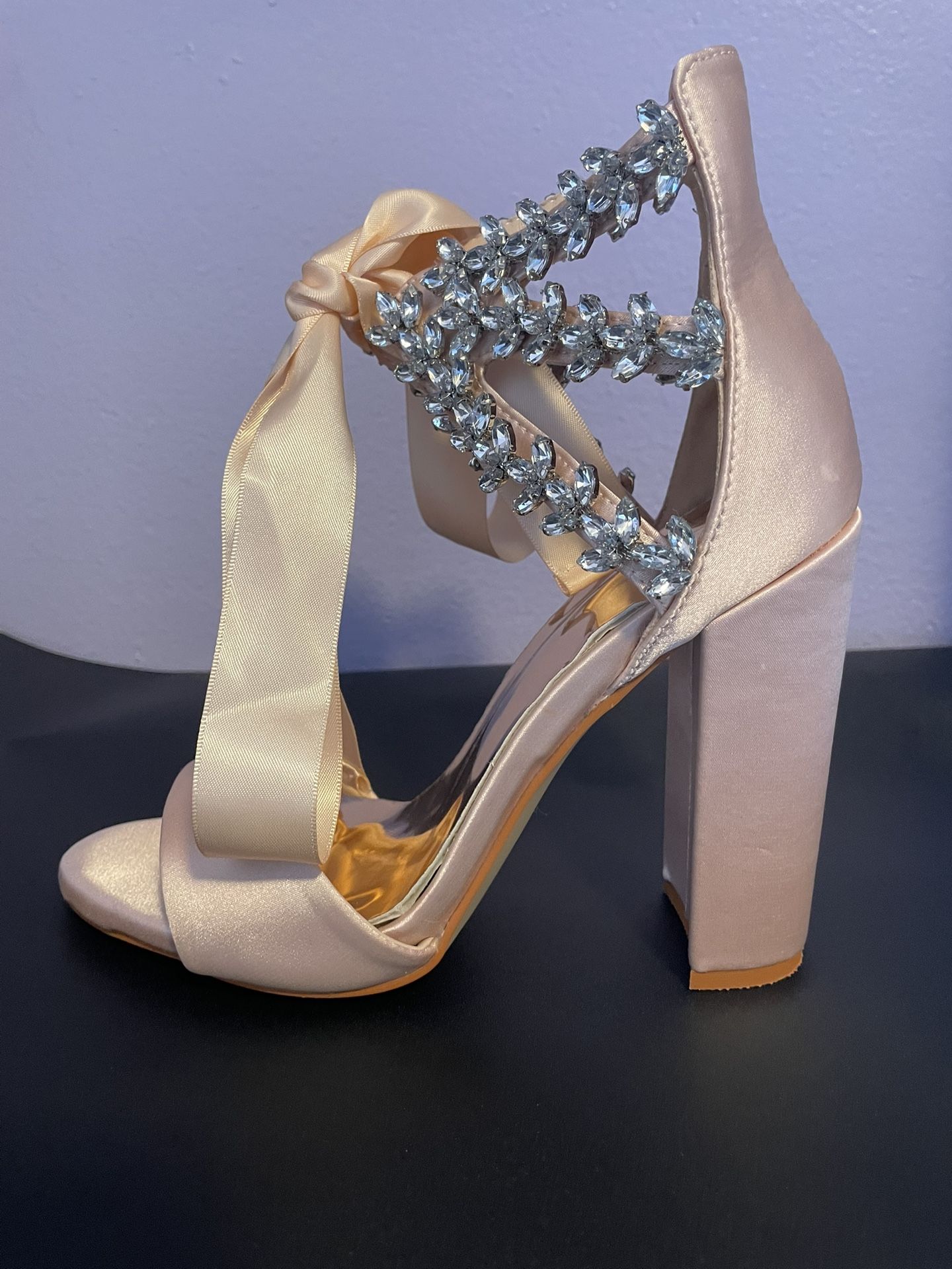 Women’s Rhinestone Ankle Strap Block Heel Sandals
