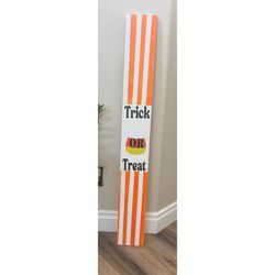 Halloween sign