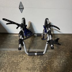 Thule Venture 933 Trunk-Mount 3-Bike Carrier Rack