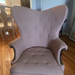 Wing Back Chairs 