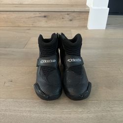 Shoes For Off-roading Or Motorcycling
