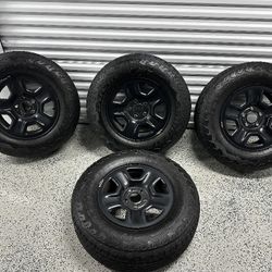 OEM JEEP WRANGLER WHEELS 