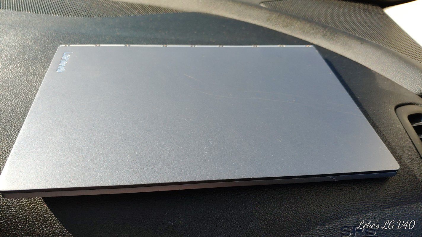 Lenovo yoga book super slim andoid laptop tablet