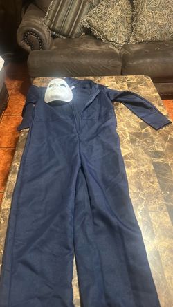 Costume