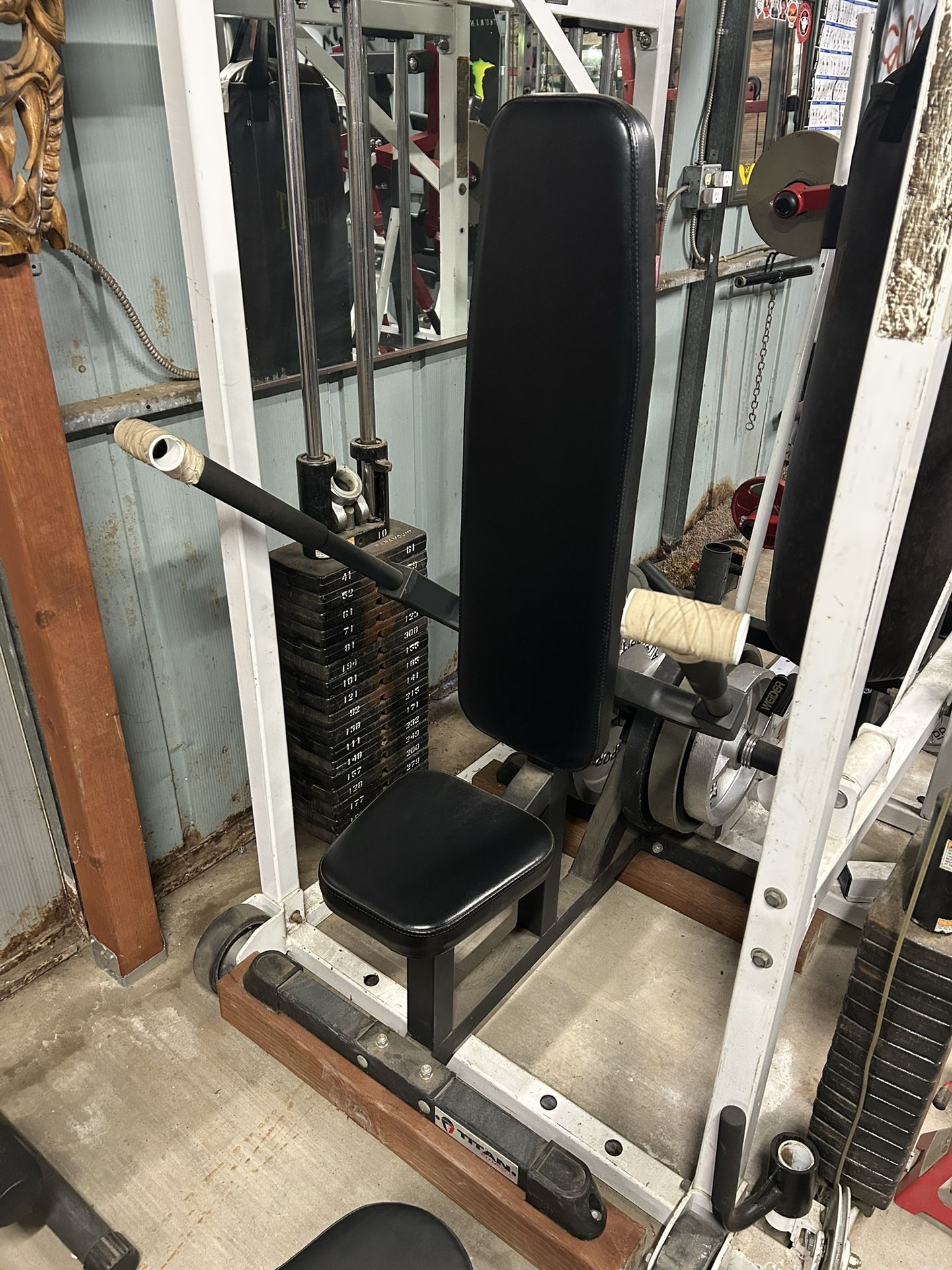 Titan Fitness Tricep Seated Dip Machine