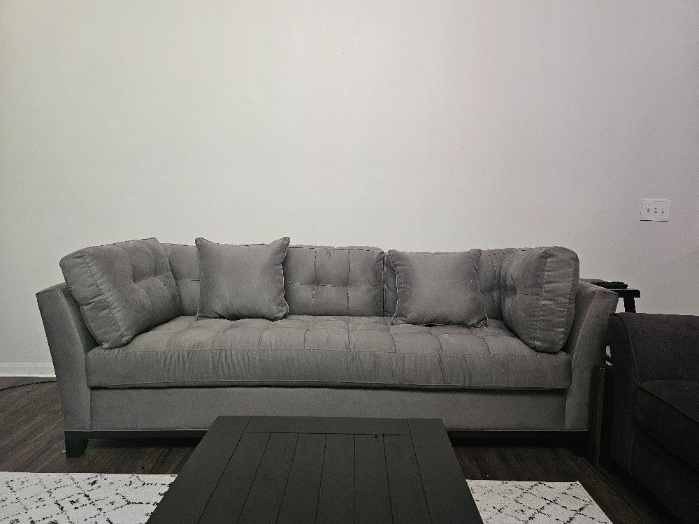 Rooms To Go Sofa