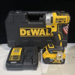 Dewalt DCF888 20V 1/4” XR Tool-Connect Impact Driver W/ 5Ah Battery, Charger & Hard Case 