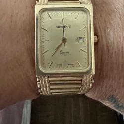 36'  geneve Q.   14k gold   at all