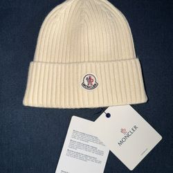 Moncler Beanie - Cream