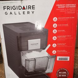 FRIGIDAIRE - NUGGET ICE MAKER