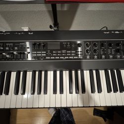 Yamaha CK88 Stage Digital Piano Keyboard With Carrying Case