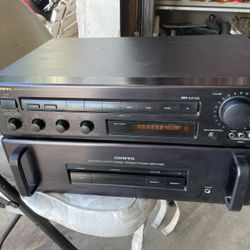 Onkyo M-501 2 Channel Amplifier + P-301 Preamplifier Nice