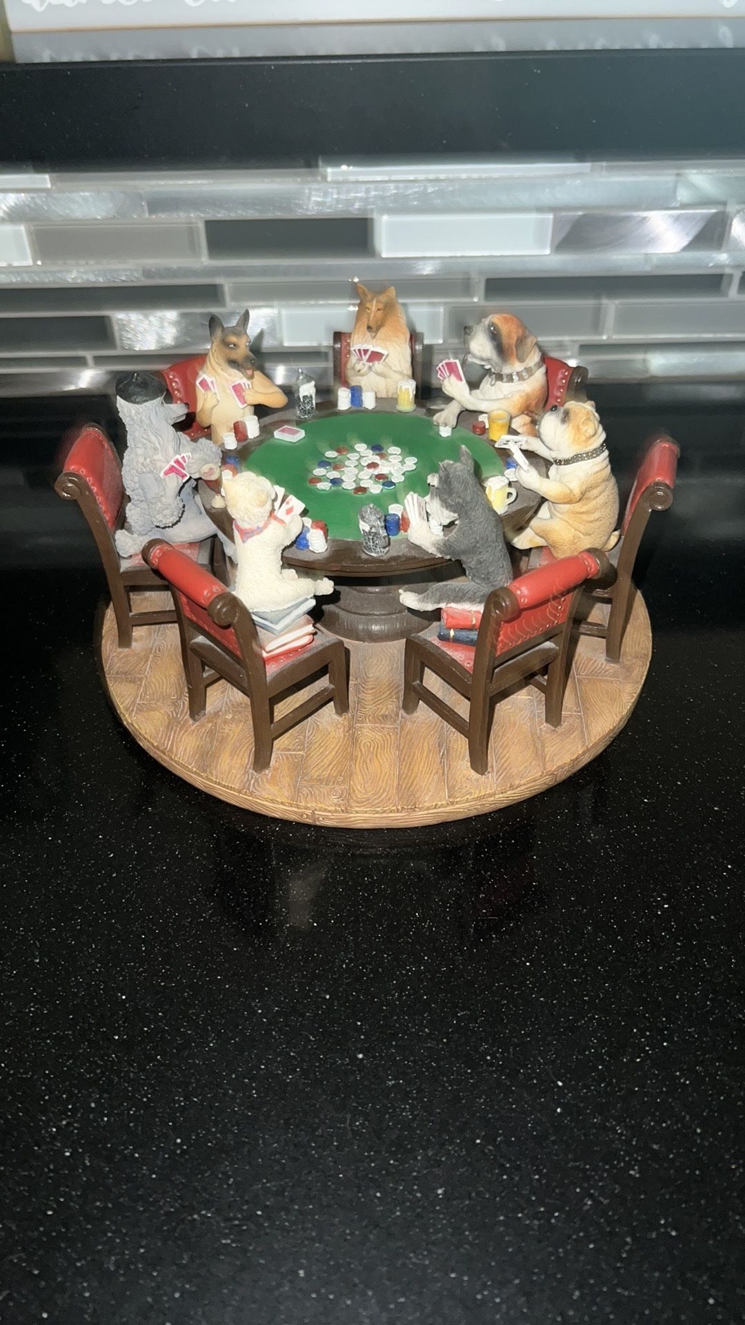 Unique Resin Dog Playing Poker Statue Collectible 