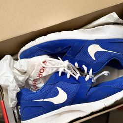 Women’s Shoes Size 8 