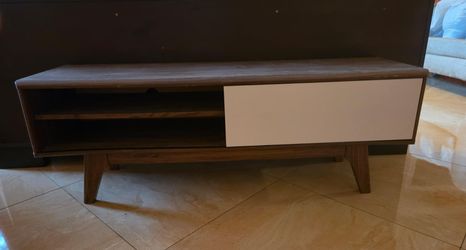 Tv stand table