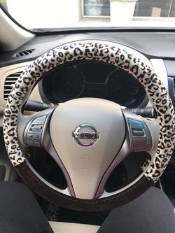 Cheetah Steering Wheel Cover