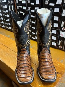 Men’s Boots