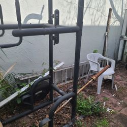 Weight Lifting Piece