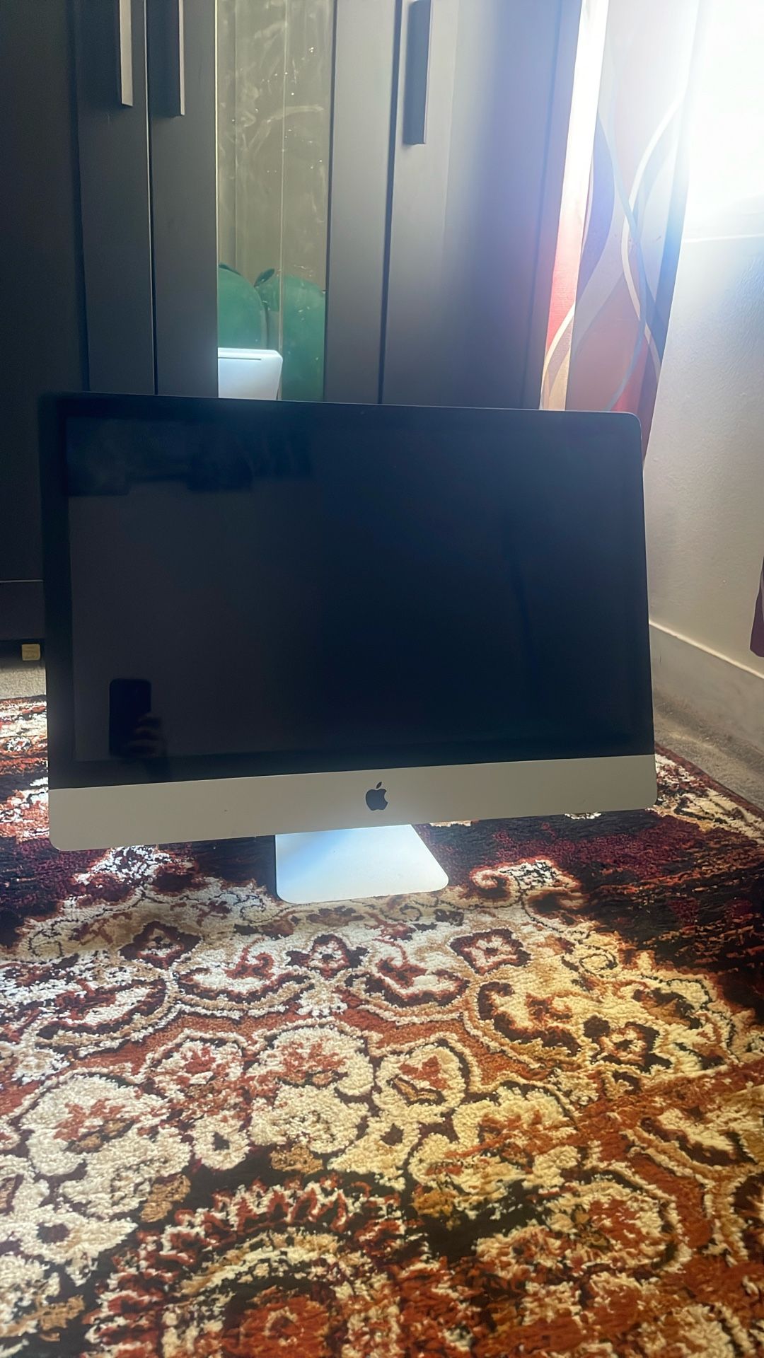 Mac Book Computer 