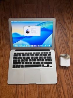 2017 MacBook Air fully functional with charger