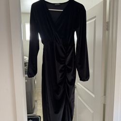 Black Midi Velvet Dress