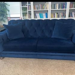 Ethan Allen Chadwick Excellent Condition navy blue sofa (2 available)