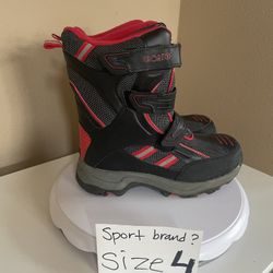 Size 4 YOUTH Y snow boots boy girl Sport or Sporto brand winter sled sledding playing velcro straps