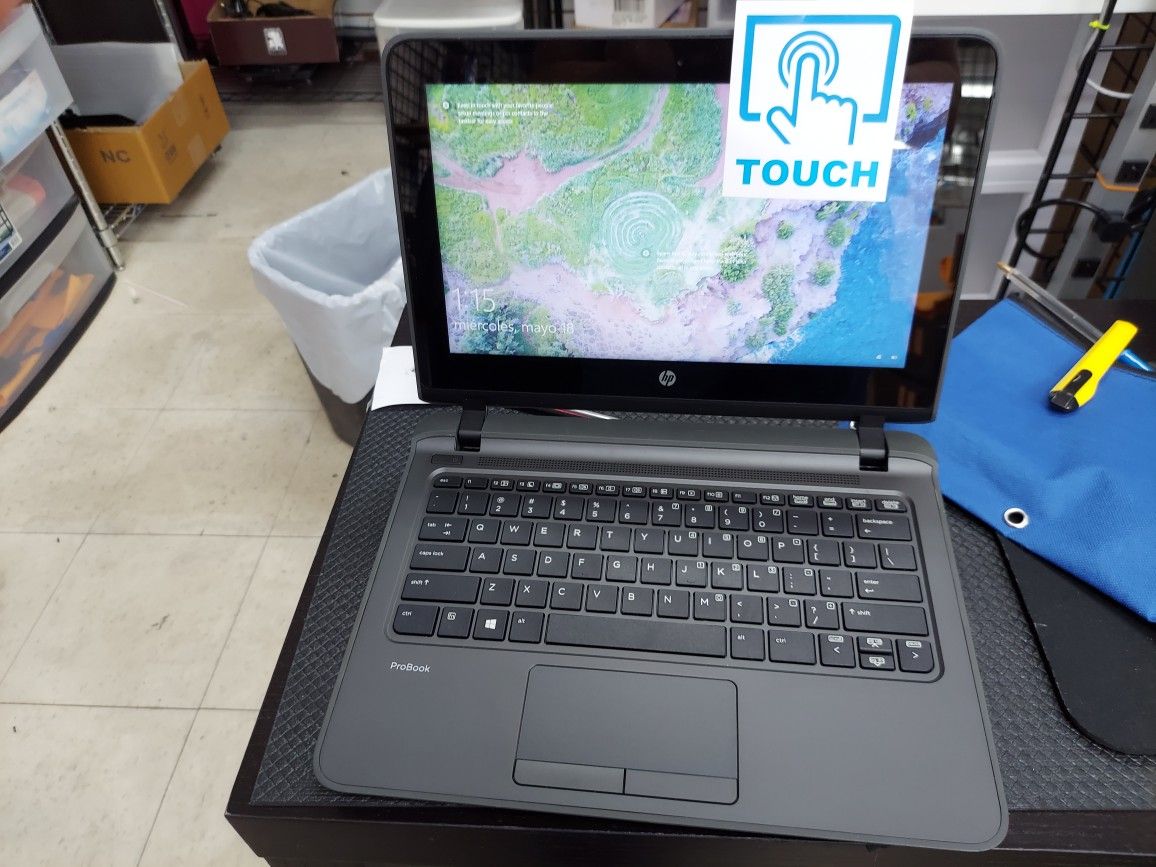 TOUCHCREEN!! 11" HP CORE i3 + NEW BATTERY!! EXCELLENT Condition!! Laptop