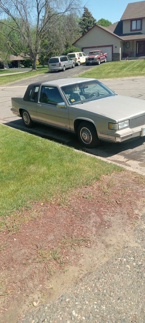 1988 Cadillac DeVille