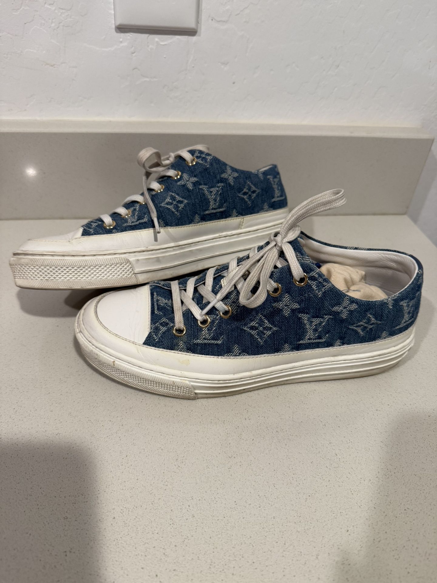 Louis Vuitton Denim Sneakers Sz 37