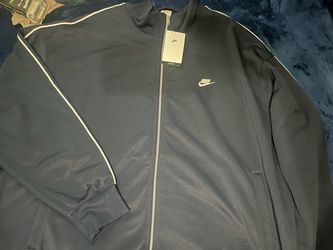 Men’s Nike track jacket zip up size 2xl