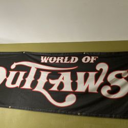 World of outlaw banner