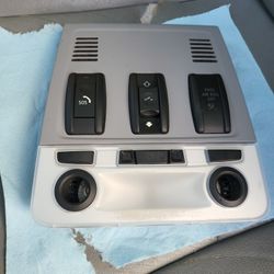 Genuine BMW Roof Function Center Overhead Console 128i E82 08 OEM (contact info removed) NO SCRATCHES