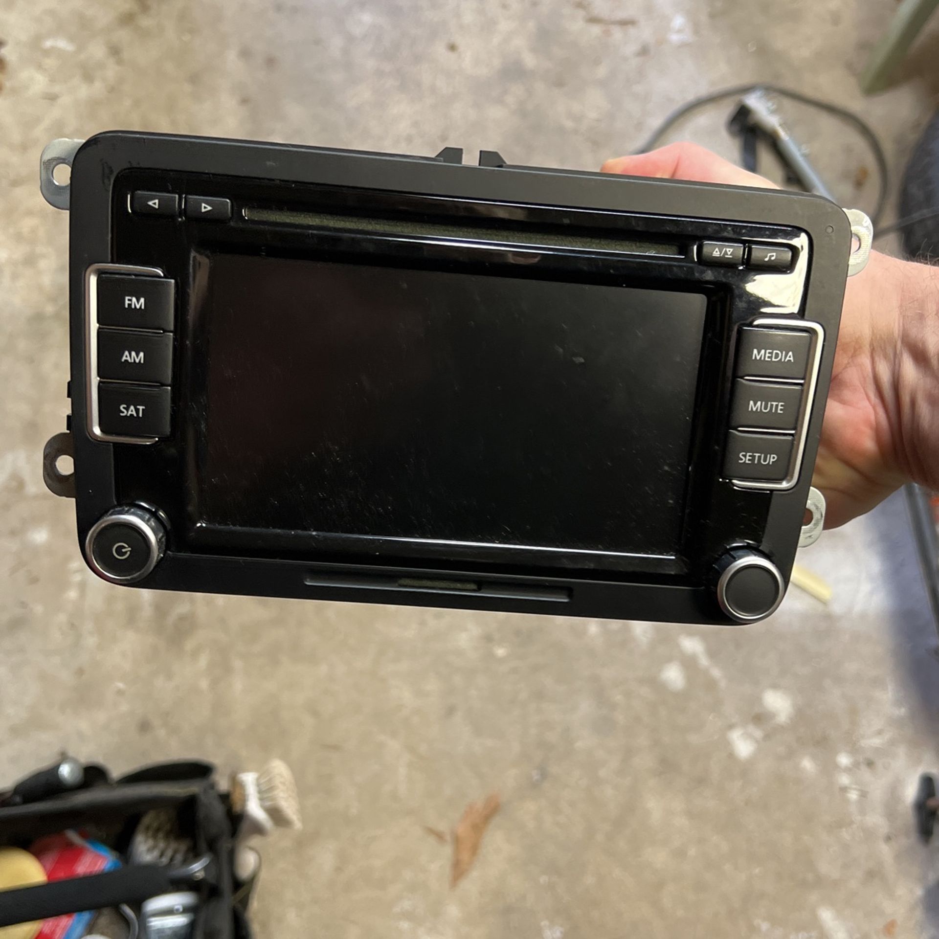 MK6 Golf TDI Factory Media Player